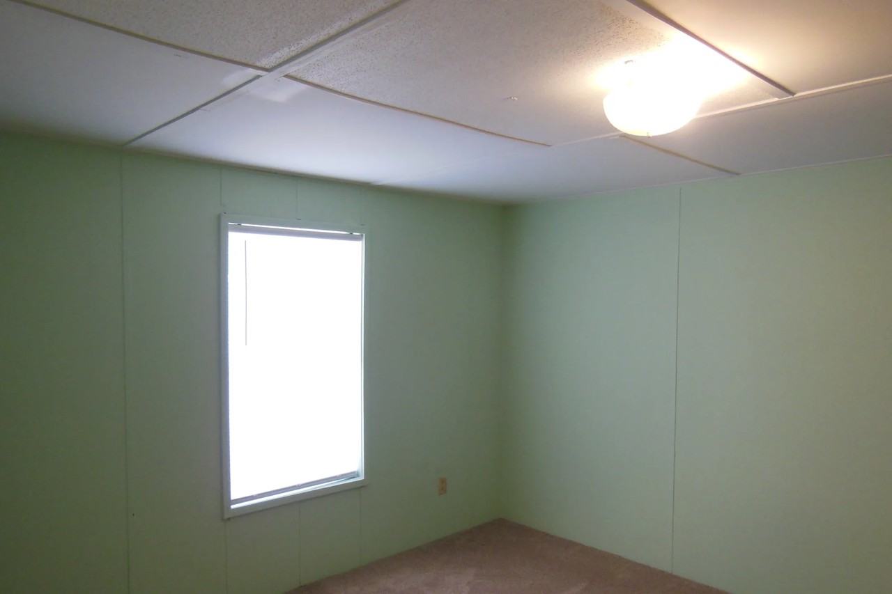 112 Ne 78th St - Photo 2 of 10