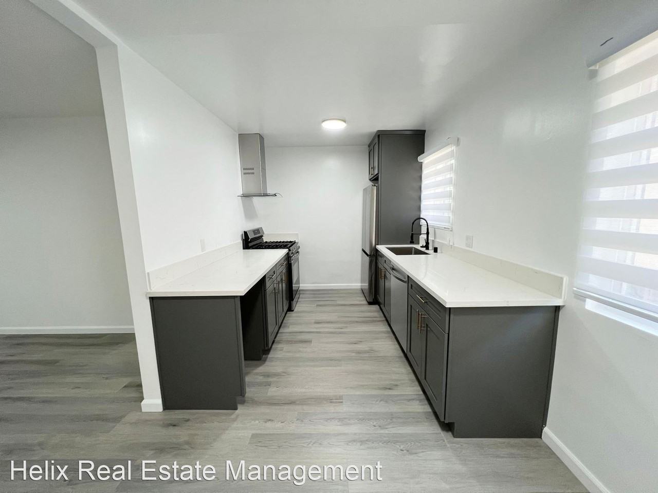 1063 Justin Avenue - Photo 2 of 8