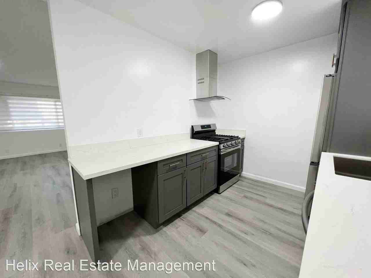 1063 Justin Avenue - Photo 3 of 8