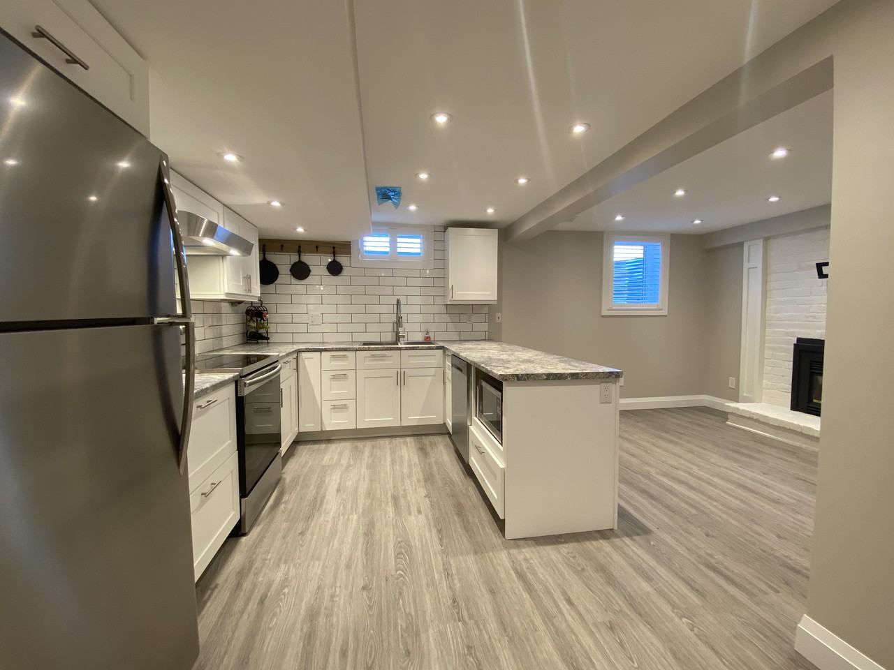 82 Carriage Road ##B - Photo 2 of 10