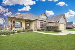 318 Avondale Ln - Photo 1 of 1