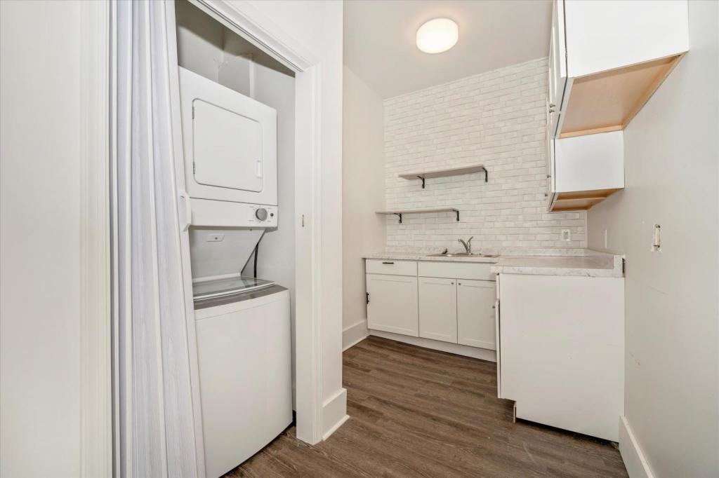 201 S Market St #1ROOMC - Photo 4 of 33
