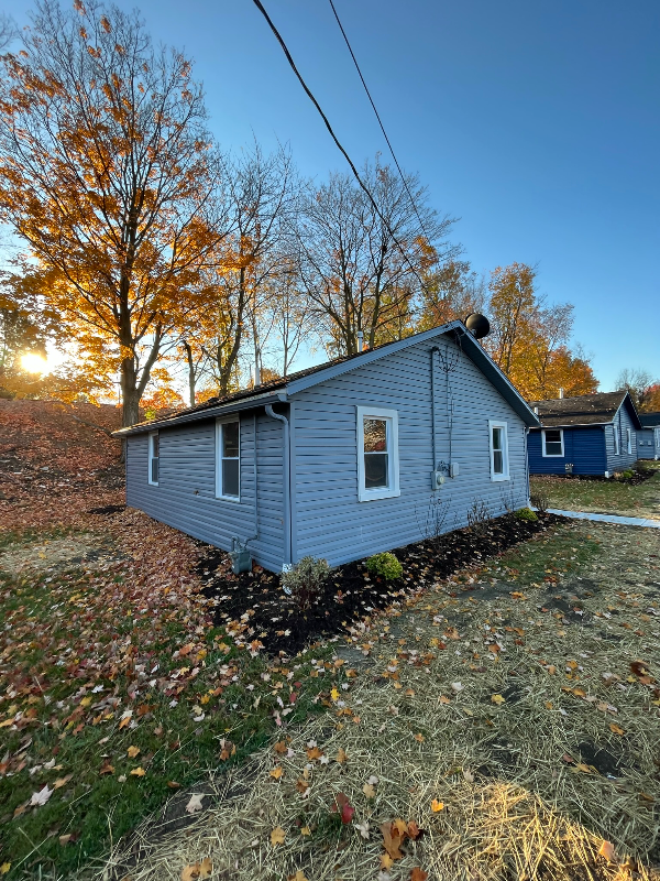 7 Exchange Park Dr - Photo 2 of 10