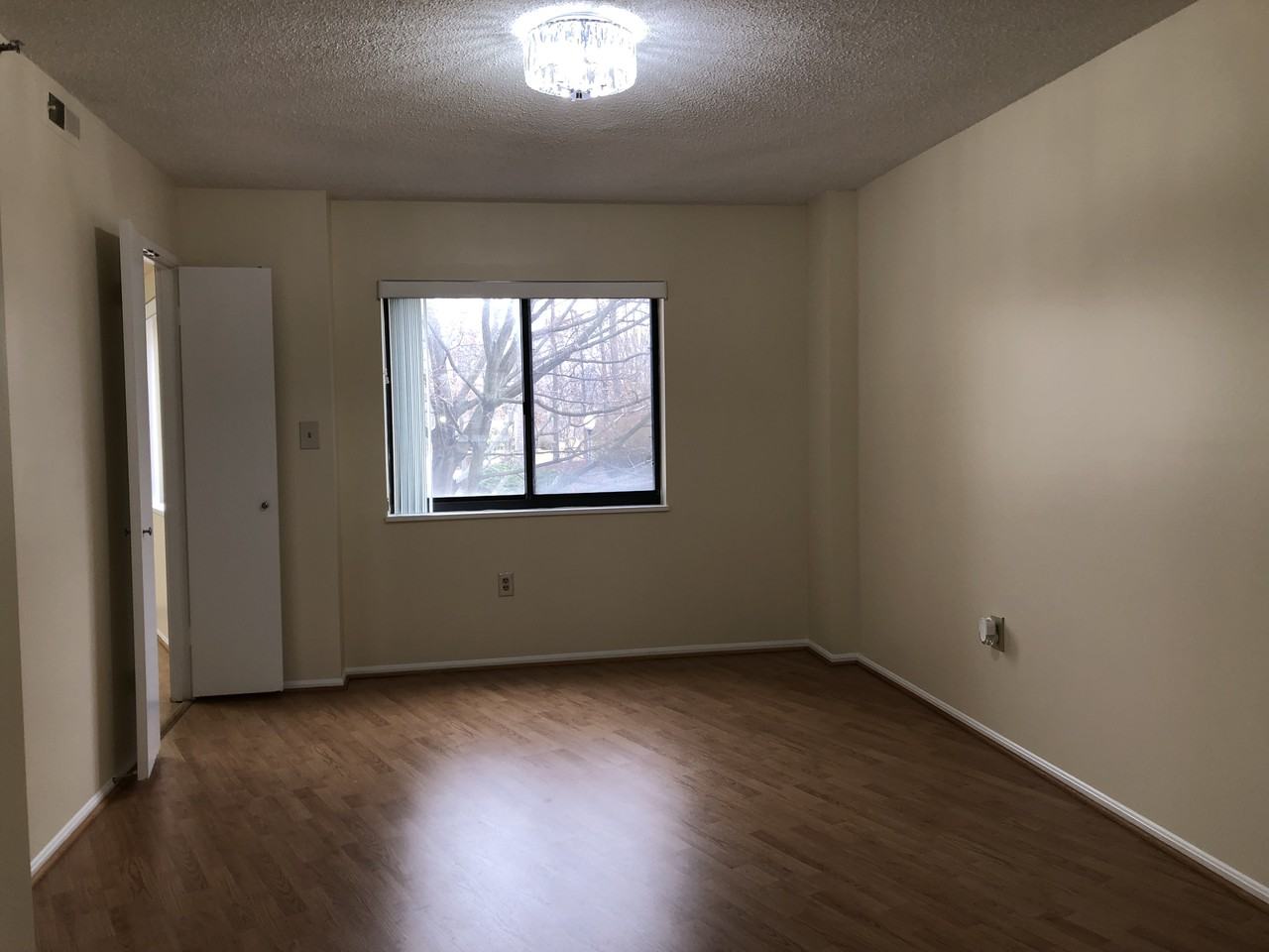 15115 Interlachen Dr #112 - Photo 3 of 21