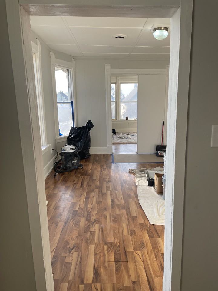 1560 S 13th St - Photo 3 of 7