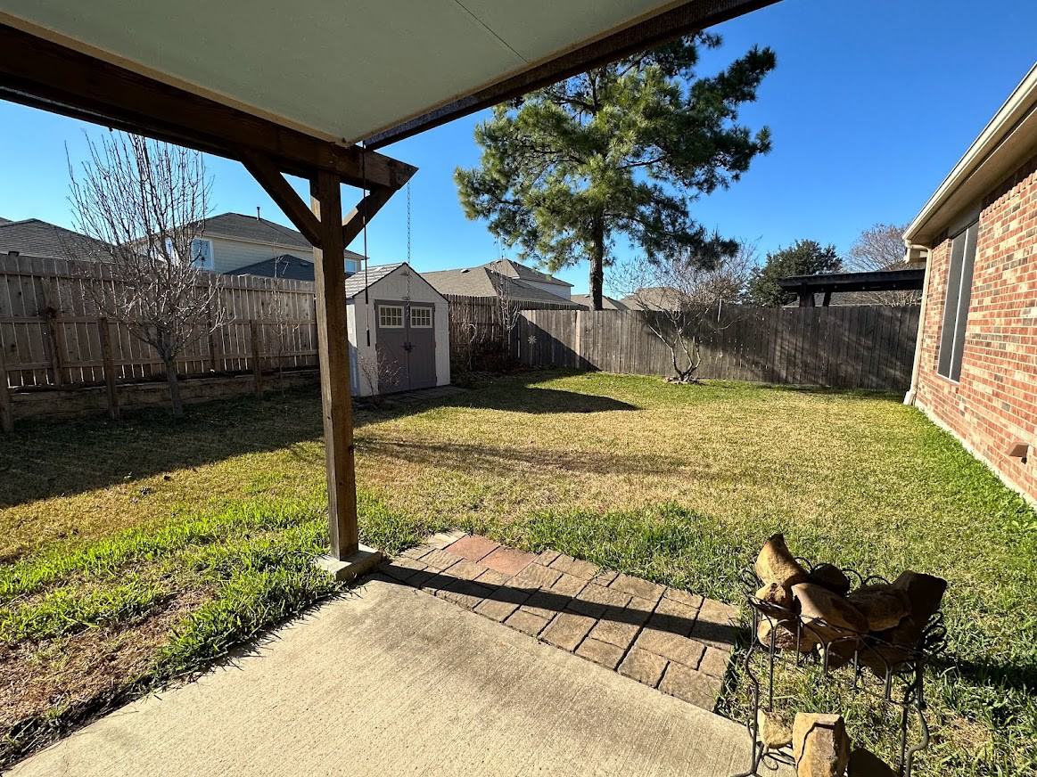 20750 Oakhurst Trails Dr - Photo 3 of 15