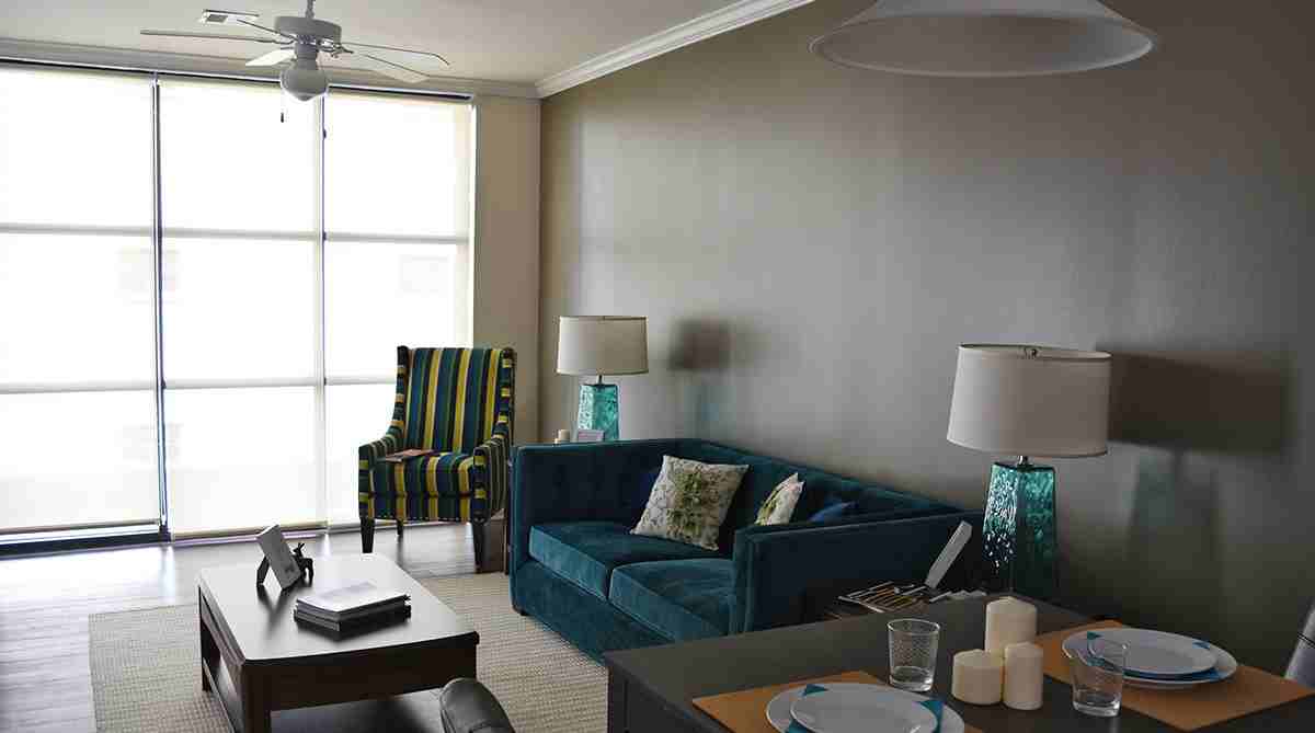 501 Grand Blvd - Photo 3 of 24