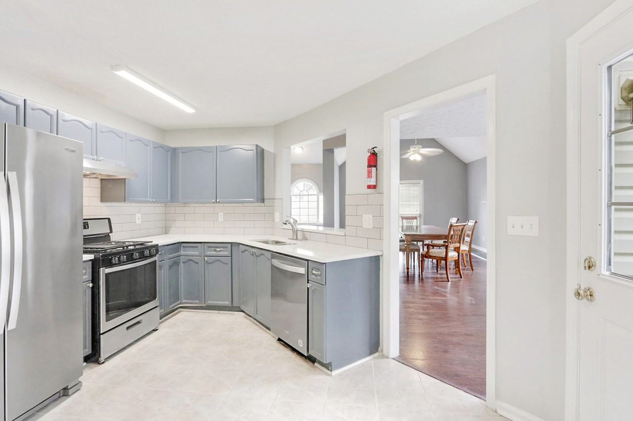 Sugar Creek Falls Dr Se - Photo 2 of 17