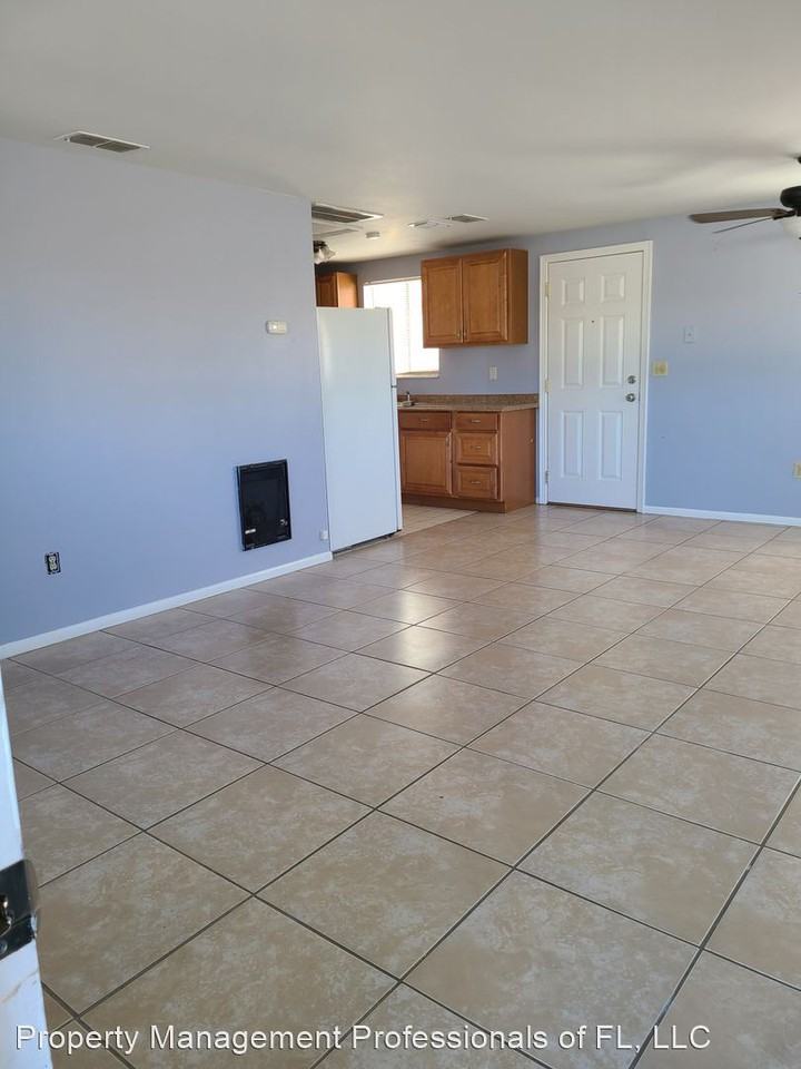 3394 74th Ave N #B - Photo 3 of 8