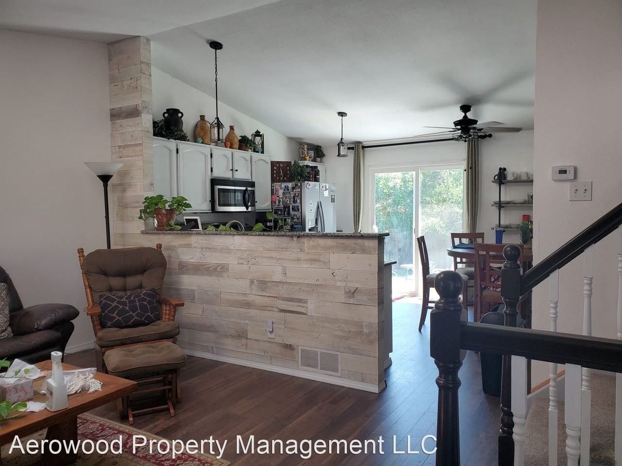 2738 S Telluride Ct - Photo 3 of 16