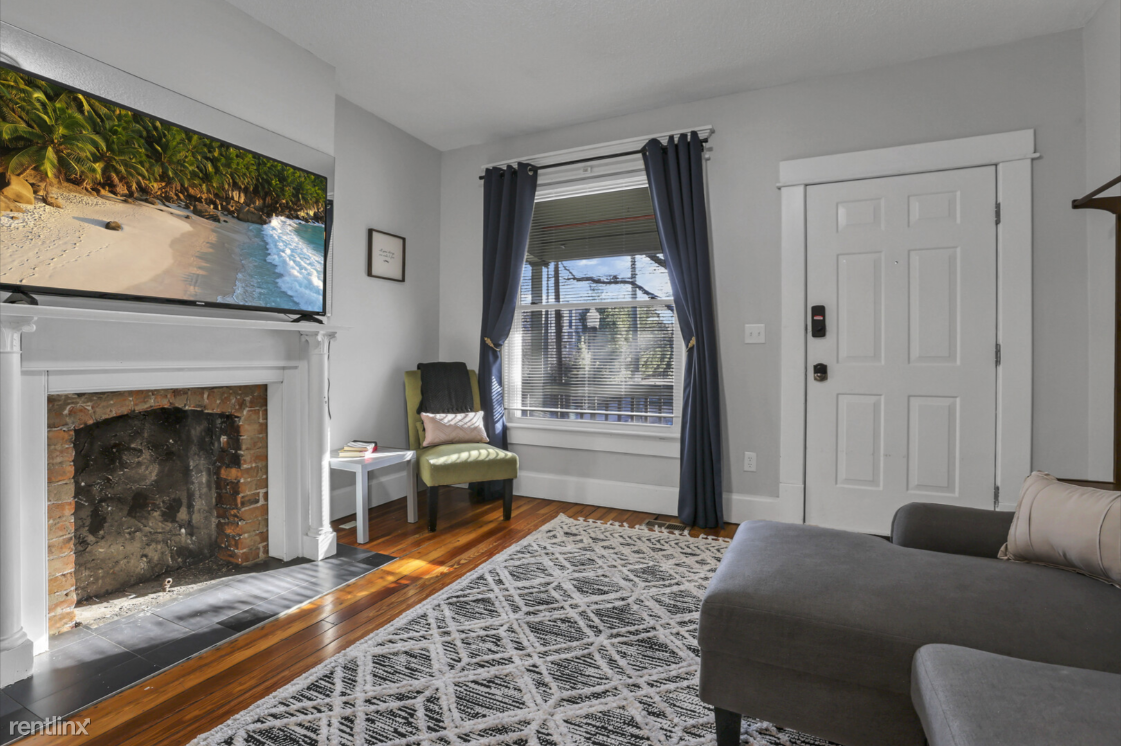 500 W 3rd Ave - Photo 2 of 9