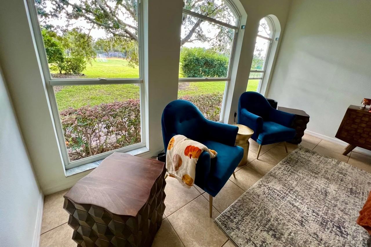 1399 Stanfield Cv - Photo 2 of 10