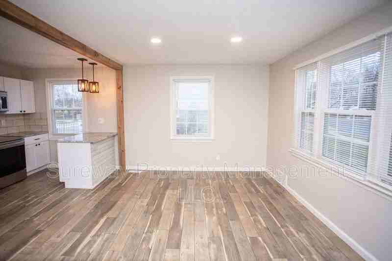 19 Stanford Rd - Photo 2 of 29