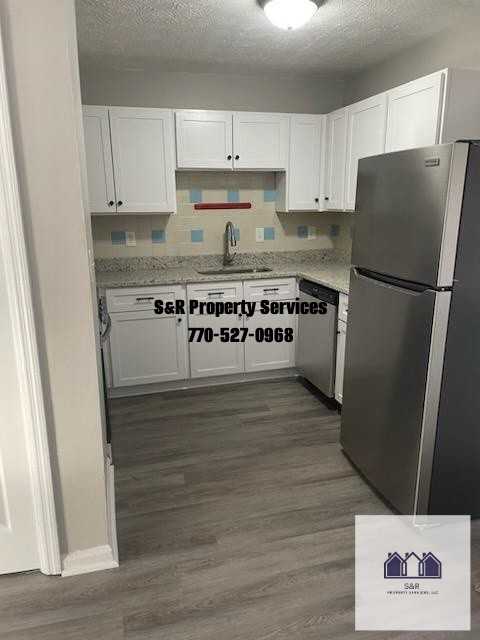 4255 Grogan St Nw - Photo 5 of 12