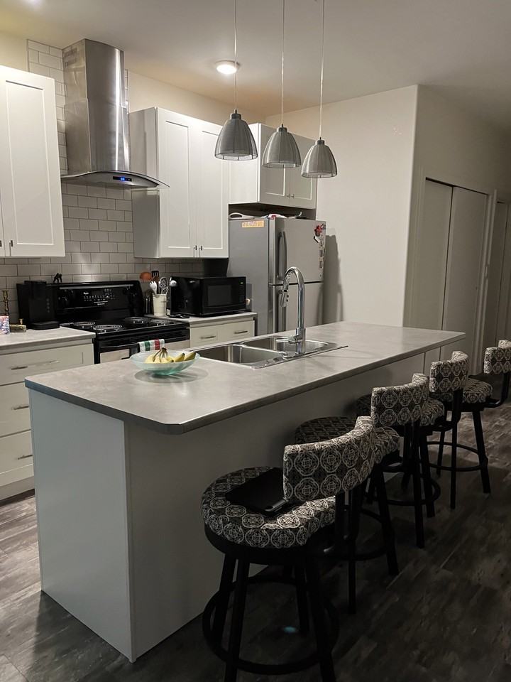 96 High Street North #1322 - Photo 2 of 5