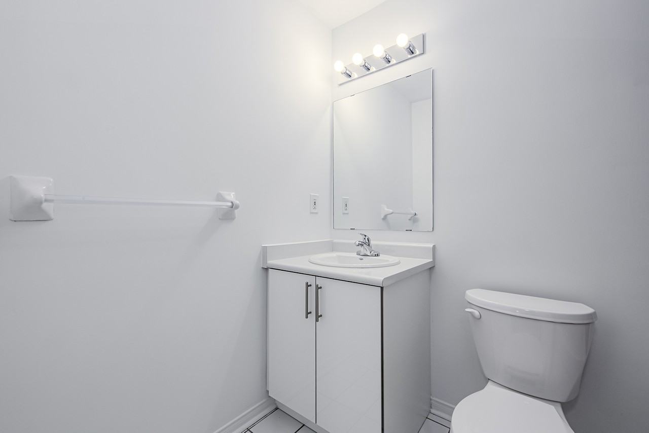 Daniels Gateway, Chartwell Village - Photo 3 of 12