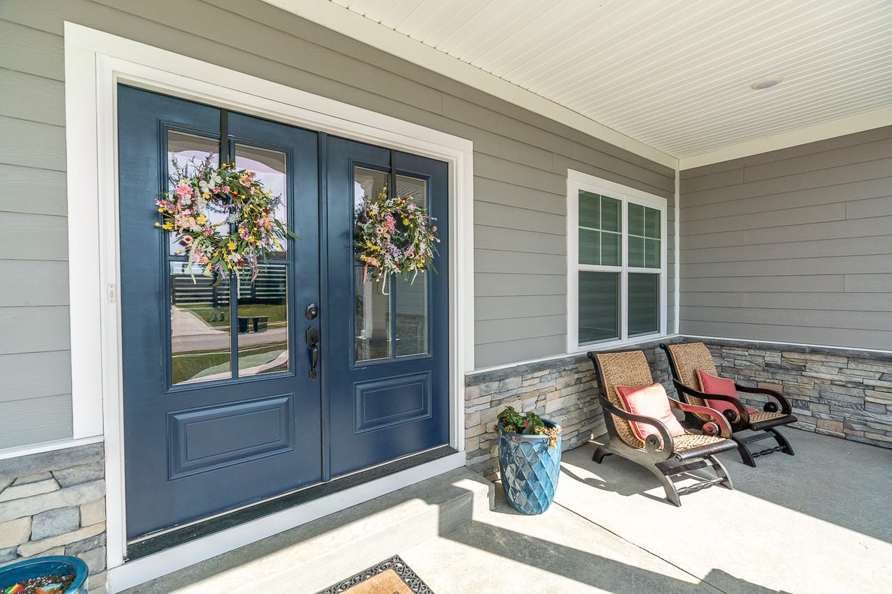 7136 Independence Way - Photo 2 of 43