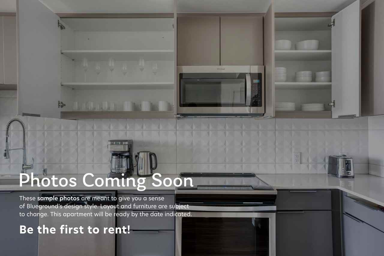 3883 Ingraham St #306A - Photo 6 of 9