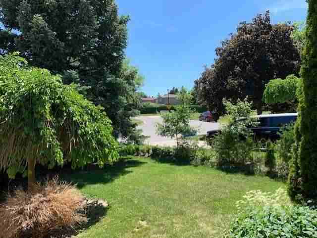 252 Osmond Crescent ## - Photo 2 of 6