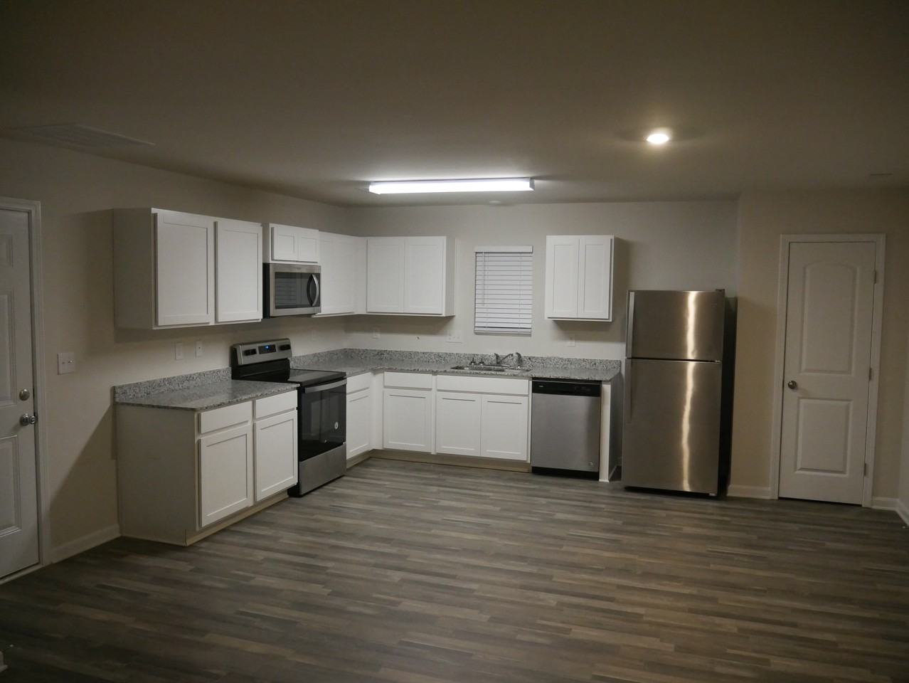 508 Wagon Trl - Photo 2 of 5