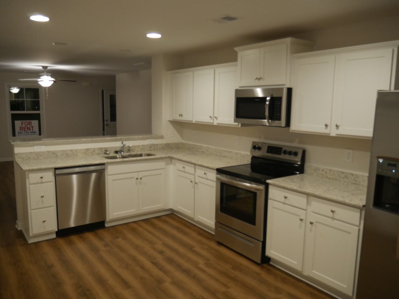 316 Noble Ln - Photo 2 of 3