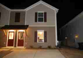 featured image of 327 Noble Ln