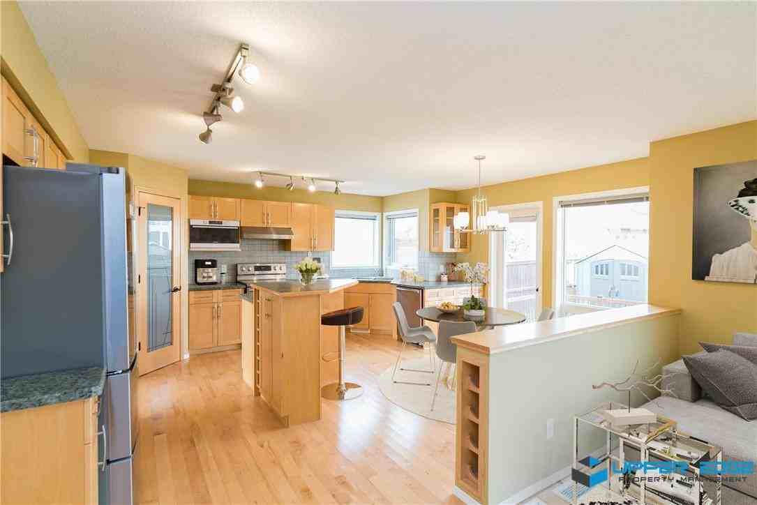 107 Van Slyk Way - Photo 3 of 38