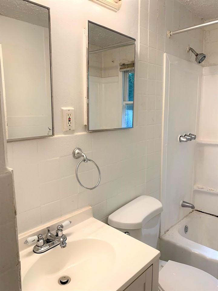 1005 Hampton St Nw #1