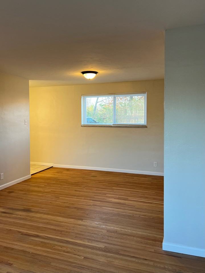 7845 Big Bend Blvd #7845-5 - Photo 7 of 17