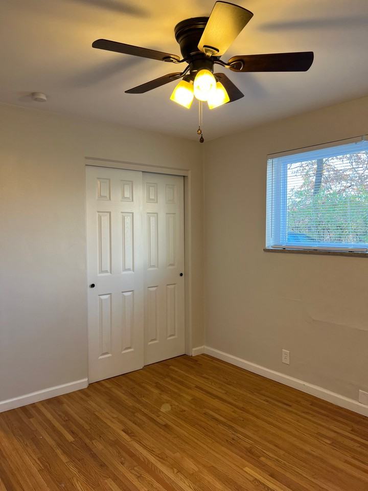 7845 Big Bend Blvd #7845-5 - Photo 7 of 23