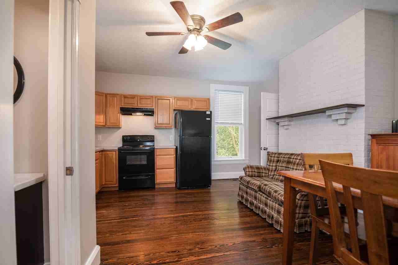 148 Warwick St - Photo 4 of 17