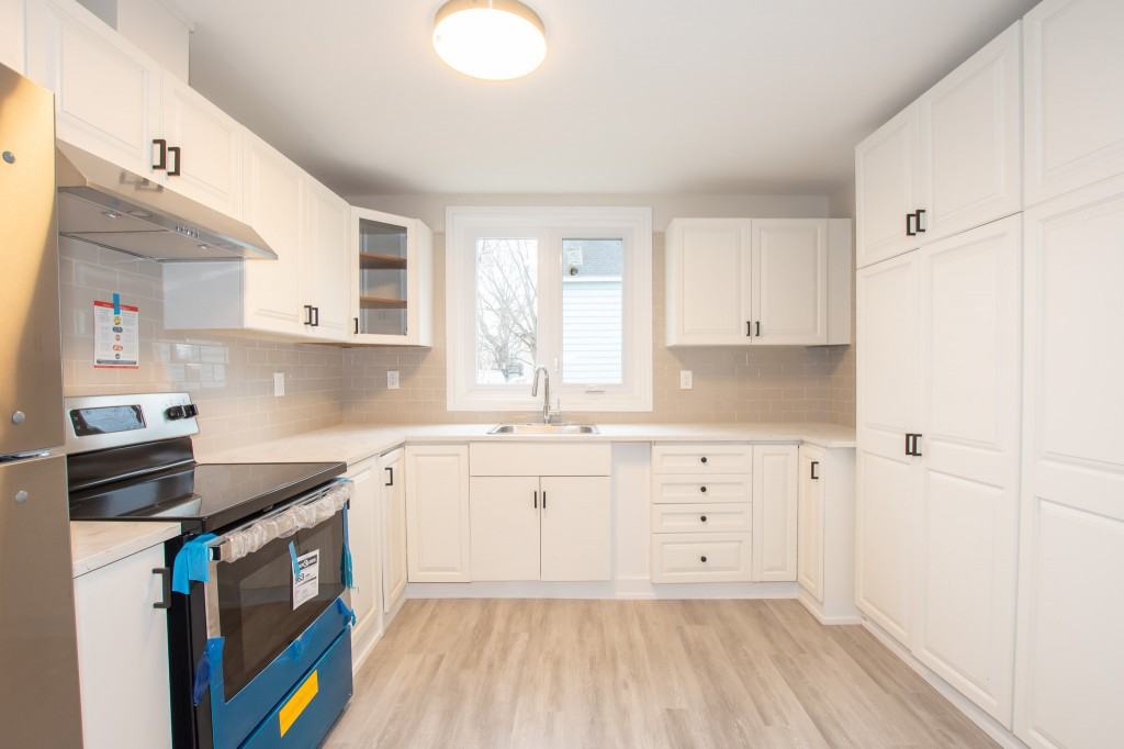 69 Welland Street - Photo 2 of 17