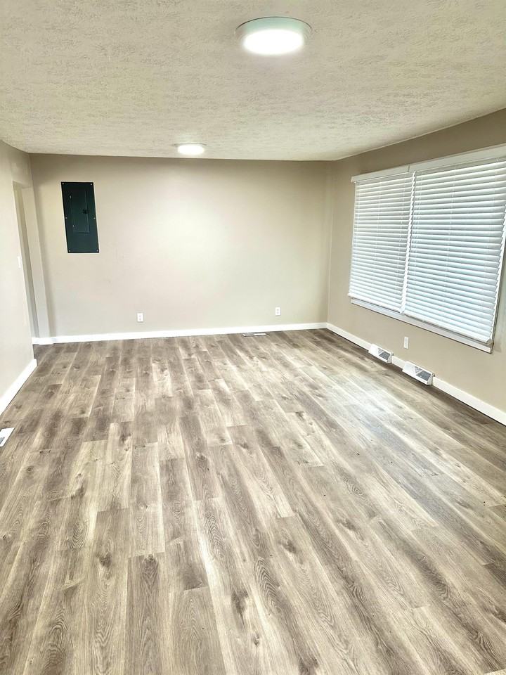 4341 W Whiteland Rd #1 - Photo 6 of 20