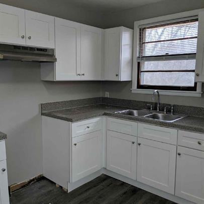 541 Ben Allen Rd - Photo 2 of 6
