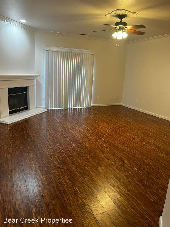 1705 Redwood Ave - Photo 2 of 10