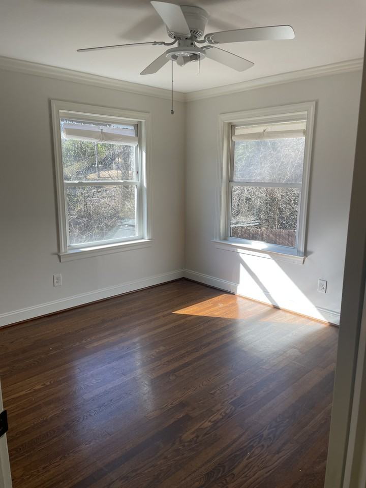 3337 Mountainside Rd - Photo 3 of 17