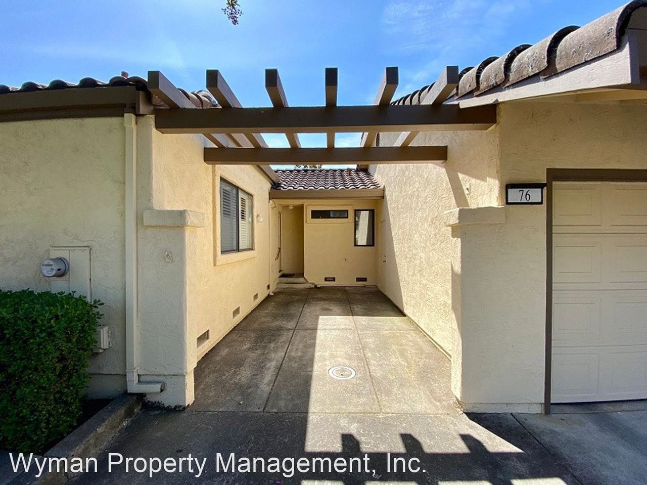 76 Fountain Grove Cir - Photo 3 of 26