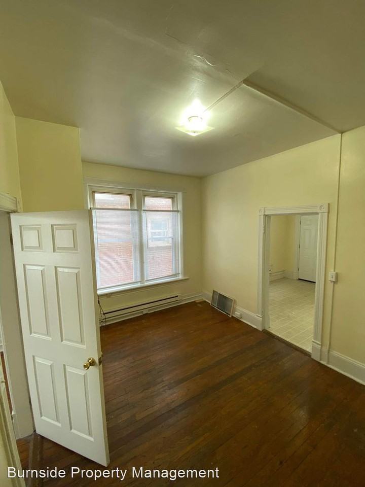 216 N. Locust Street - Photo 3 of 13