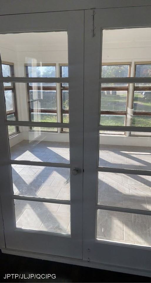 1524 23rd Ave - Photo 2 of 14