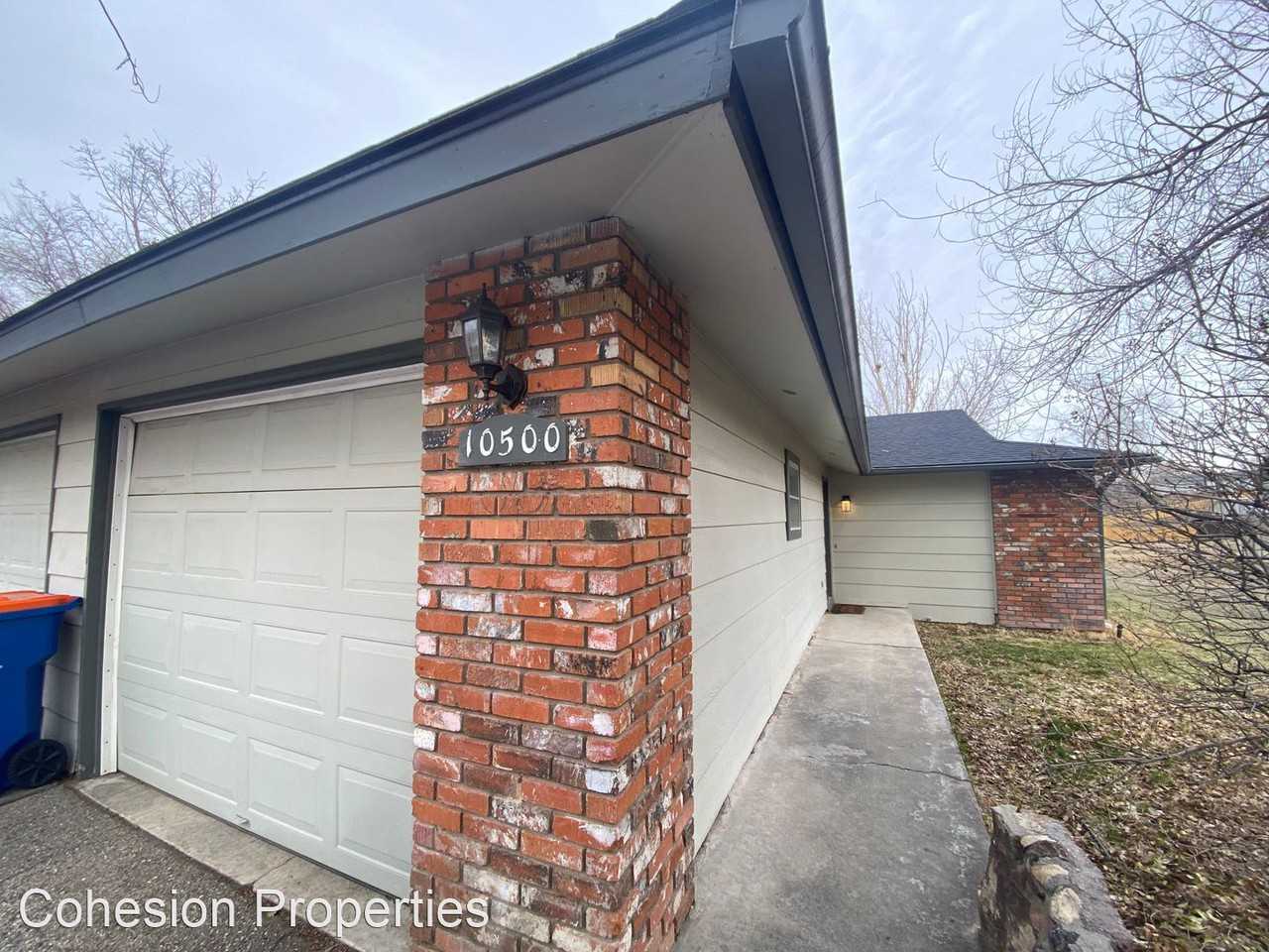 10500 W Fox Ridge Dr - Photo 2 of 27