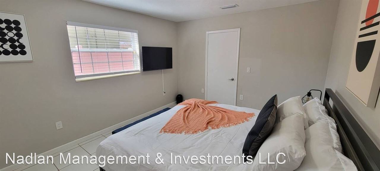 6800 Raleigh St - Photo 2 of 14