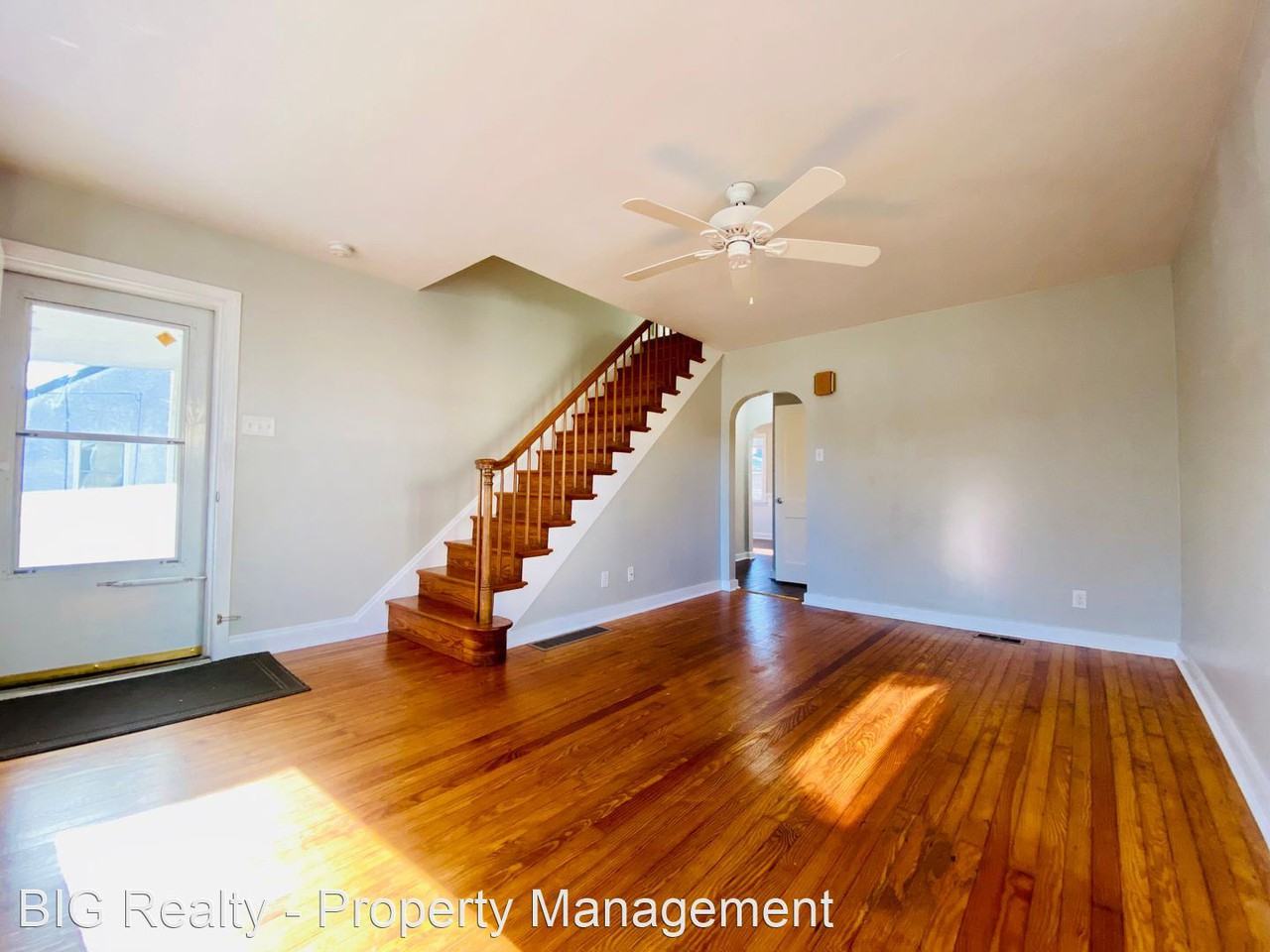 311 Union St - Photo 2 of 15