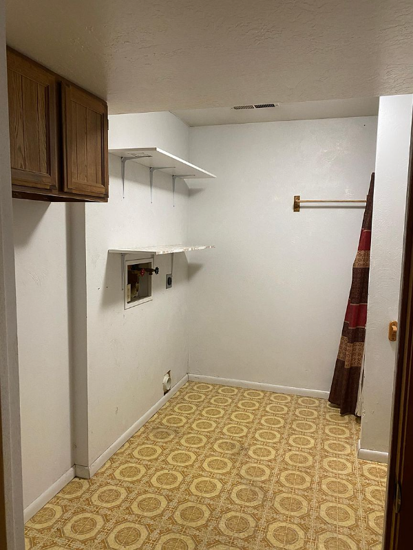 3209 Paul Ln - Photo 3 of 7