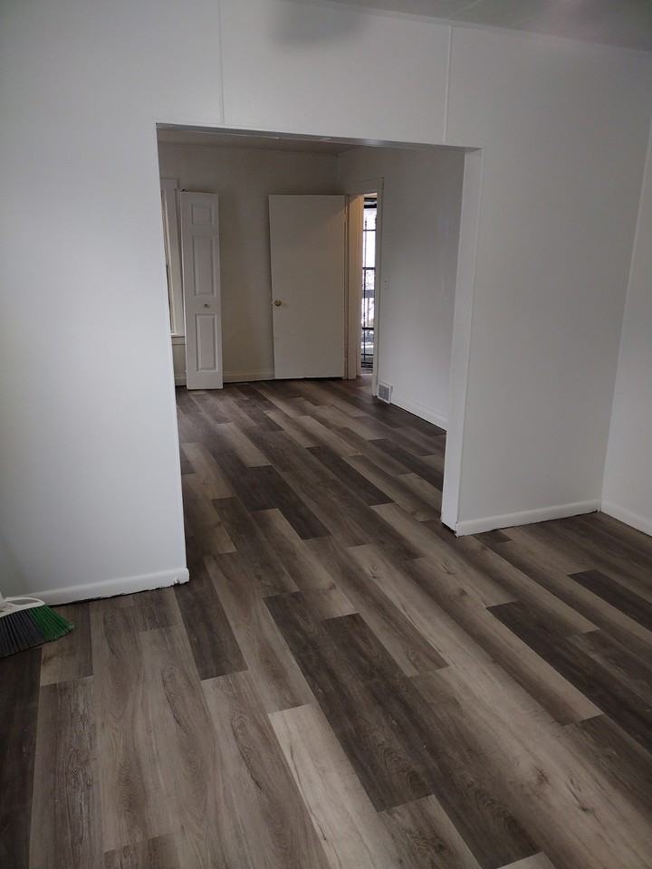 521 Line Street - Photo 4 of 10