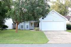 159 Meadowbrook Ct #1 - Photo 1 of 1