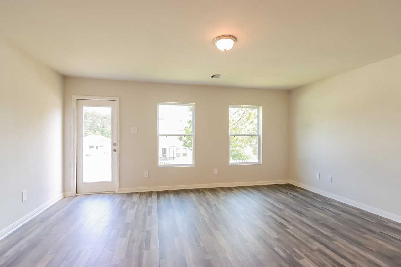 276 Bluebonnet - Photo 2 of 14