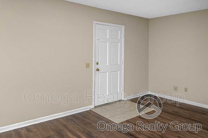 2711 18th Ave #13 - Photo 2 of 23