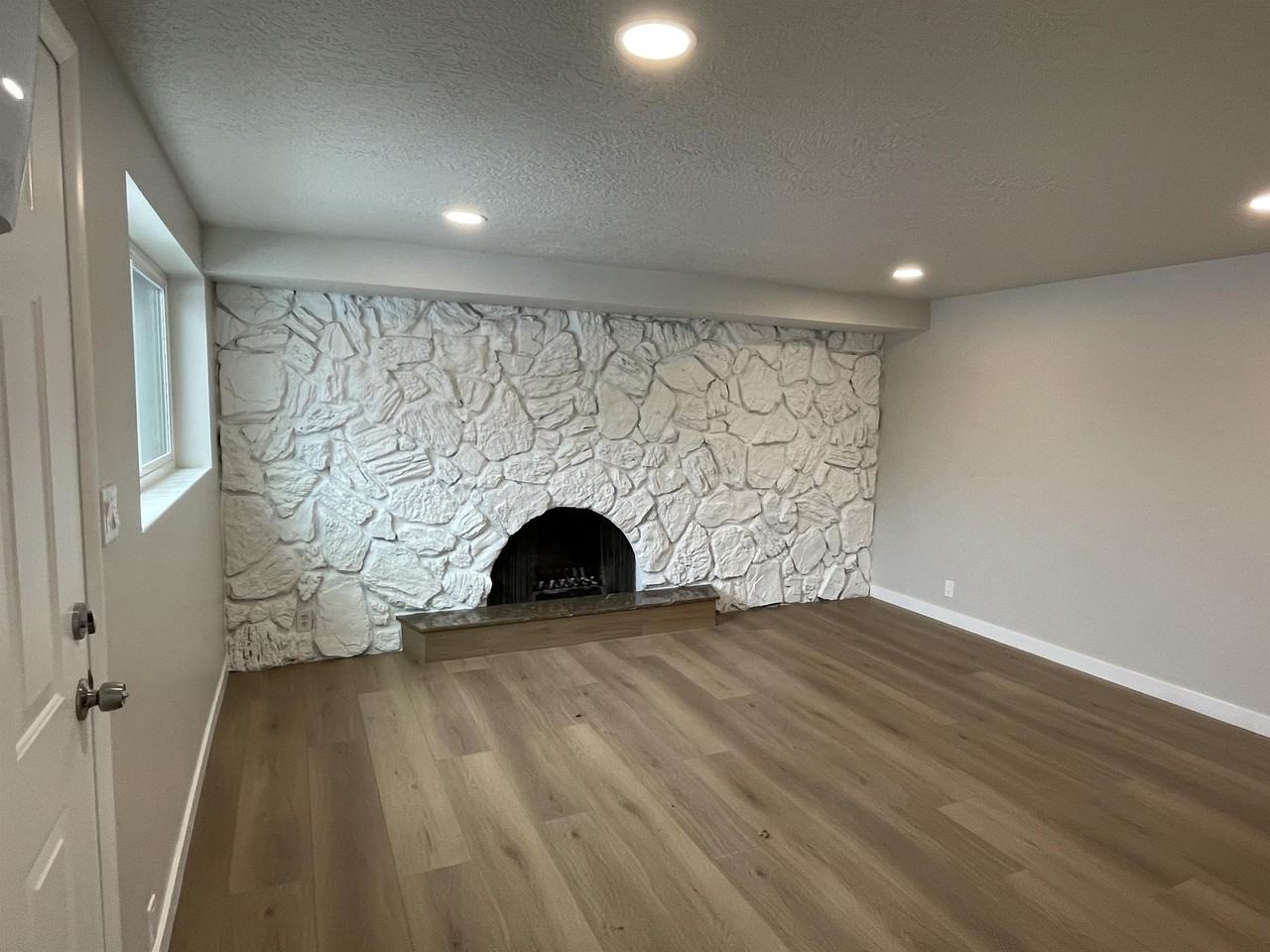 1615 S 2300 E #1 - Photo 3 of 11