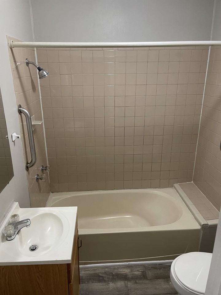 1540 Billie Street #1540B - Photo 6 of 6