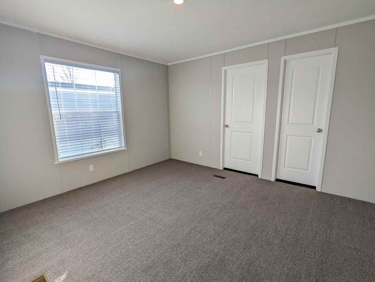 587 Delaware #587 - Photo 6 of 12